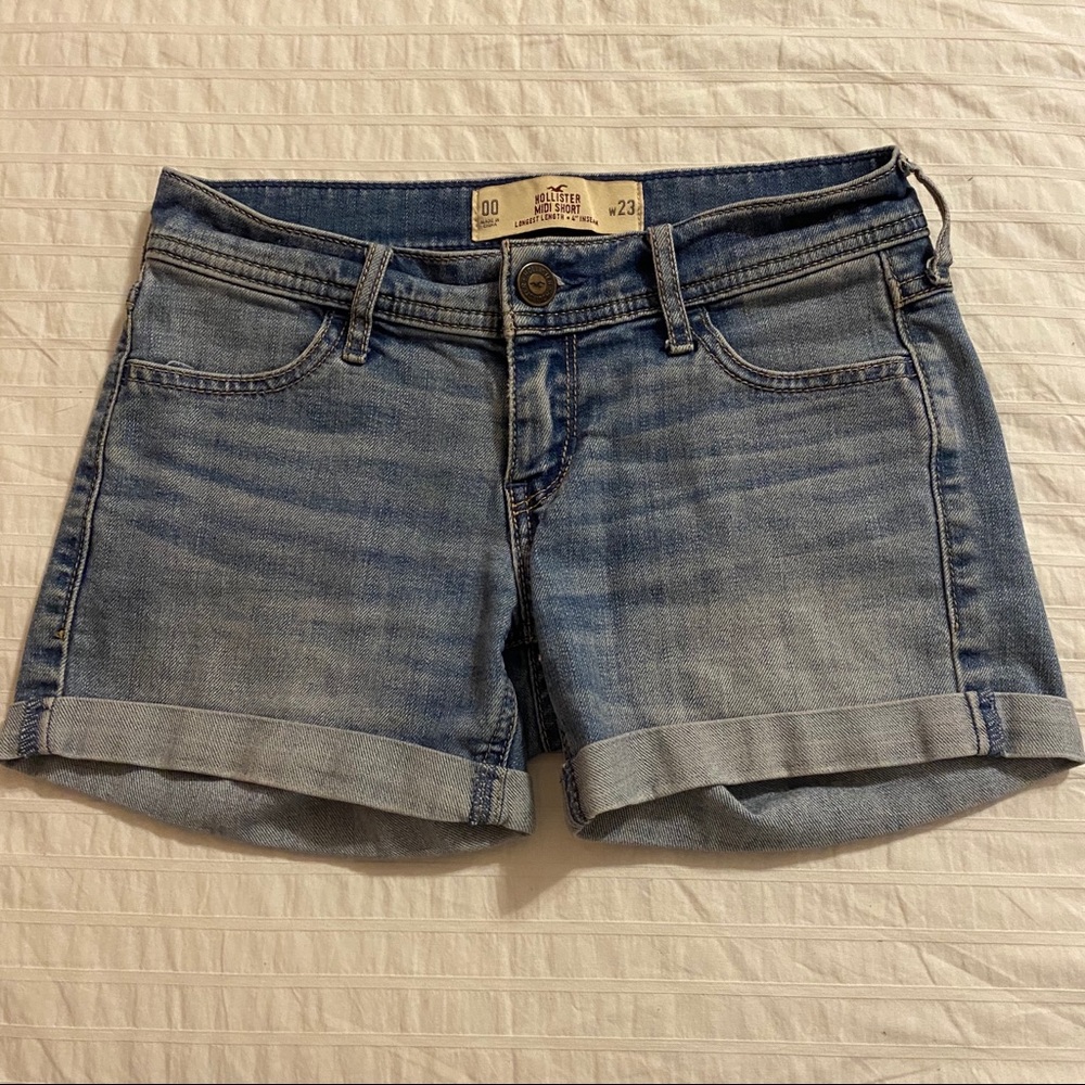 Hollister Midi Short